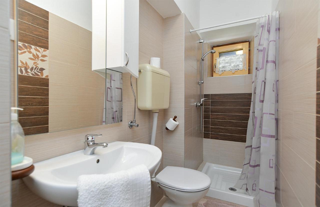 Apartment Danica 358 Porec Esterno foto