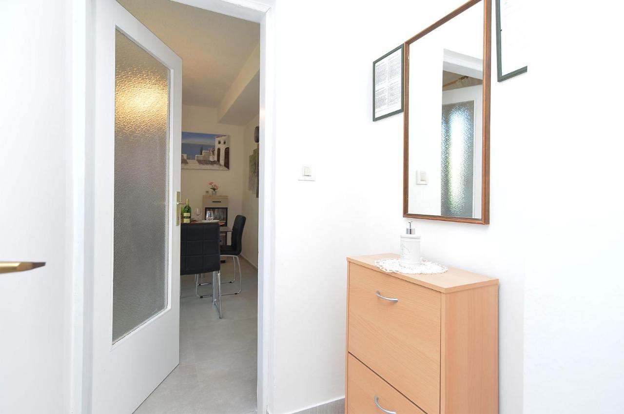 Apartment Danica 358 Porec Esterno foto