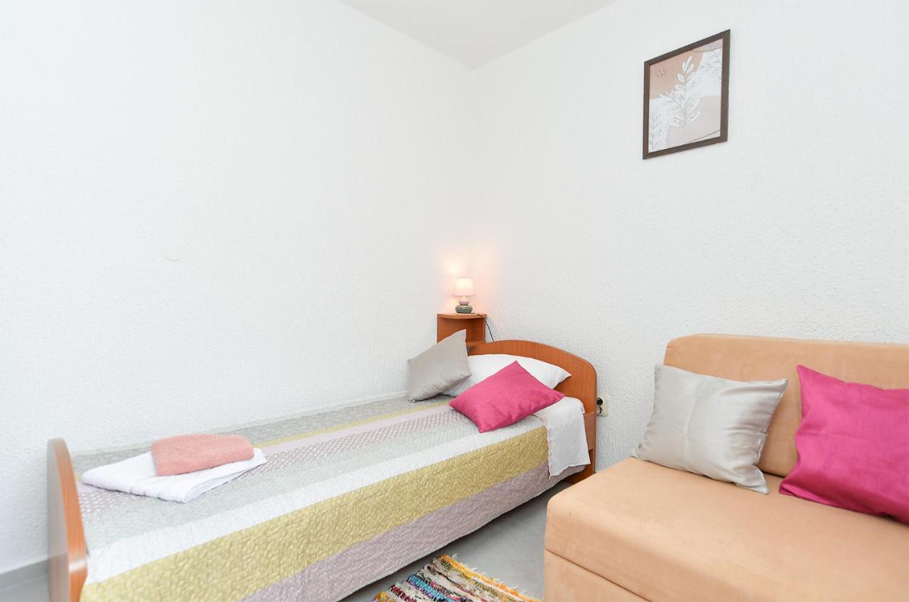 Apartment Danica 358 Porec Esterno foto