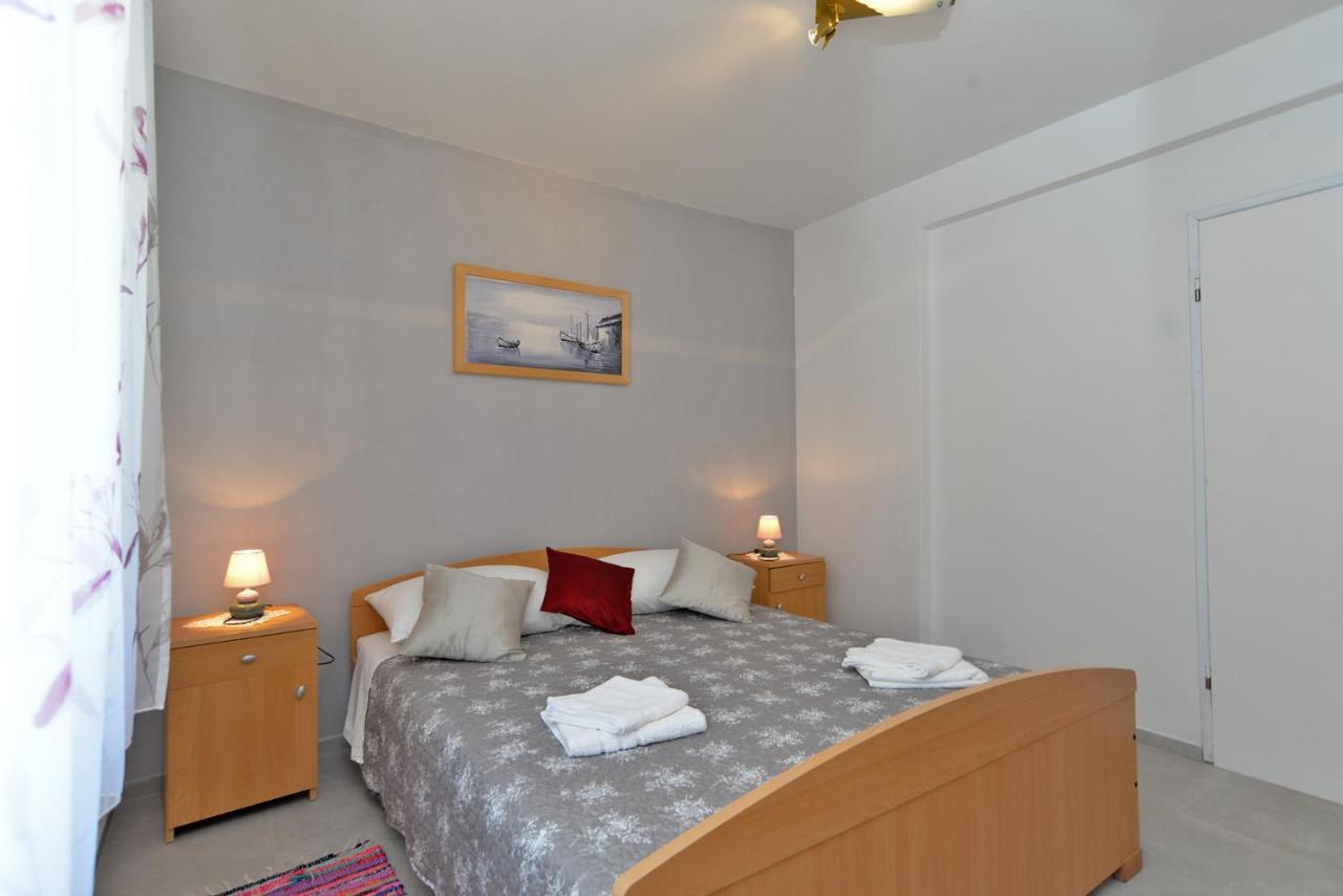 Apartment Danica 358 Porec Esterno foto
