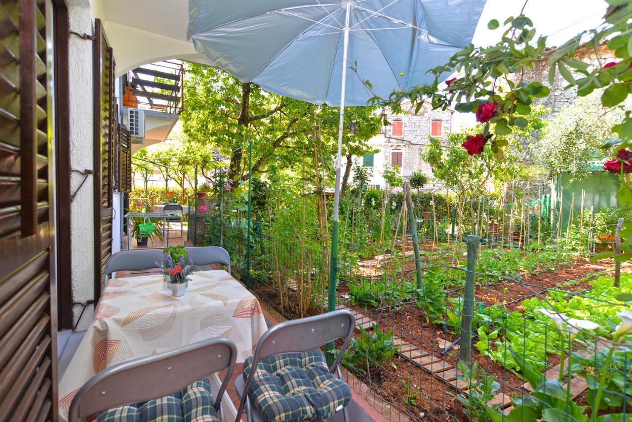 Apartment Danica 358 Porec Esterno foto